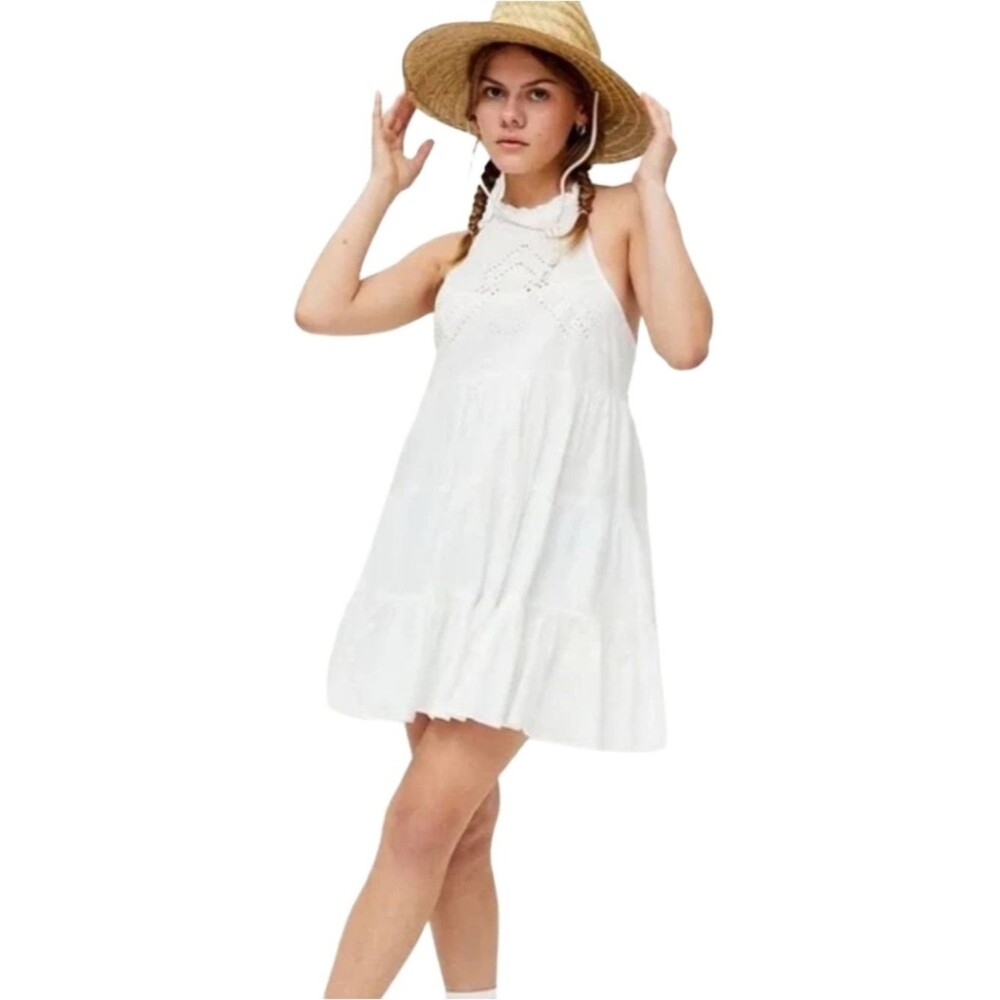 Urban Outfitters Womens White Head In The Clouds Halter Eyelet Mini Dress XS - Picture 2 of 12